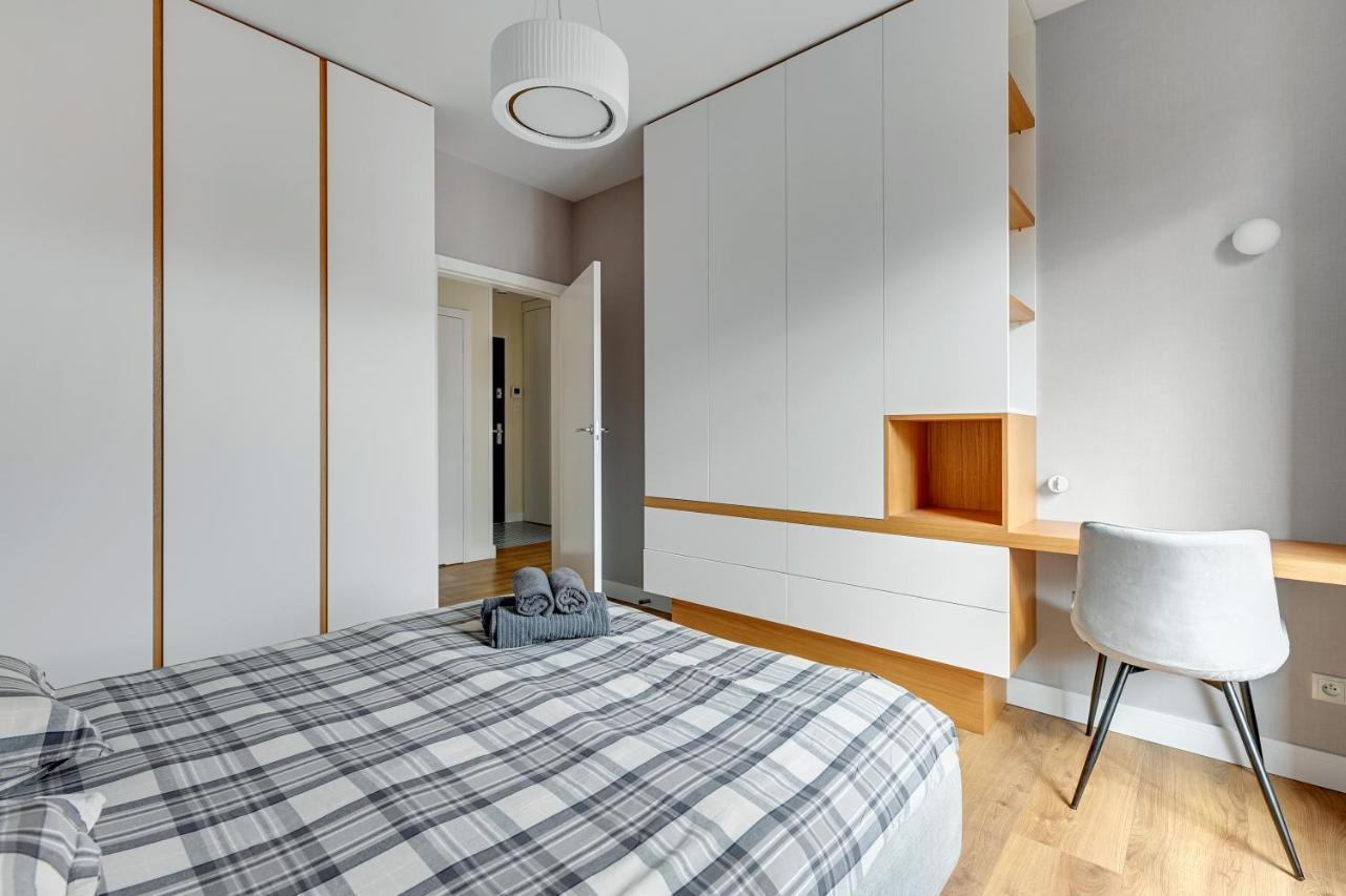 Premium Family & Business Old Town Riverside Apartment With Parking Gdańsk Eksteriør billede